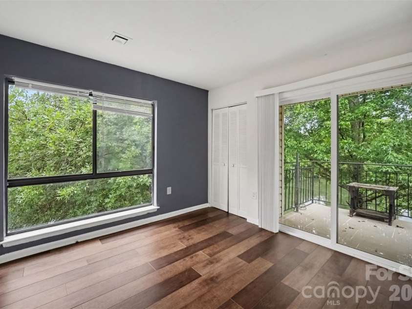 4902 Spring Lake Drive, Charlotte, NC 28212.  MLS# CAR4411853, YatesRealty ID 38851. Third Bedroom / Den