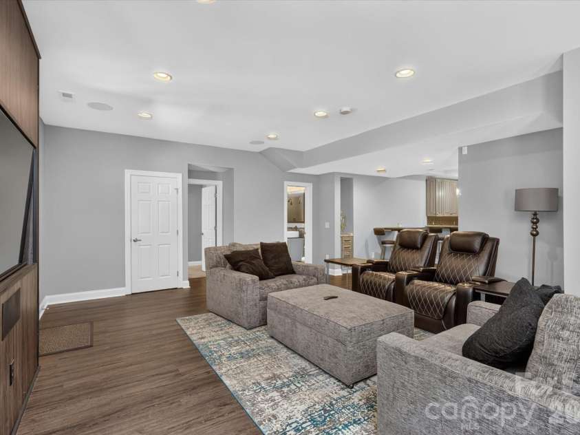 8801 Nellie Lane, Waxhaw, NC 28173.  MLS# CAR4401606, YatesRealty ID 38852. 