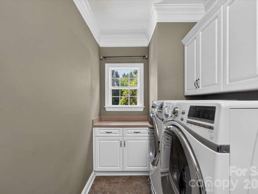 8801 Nellie Lane, Waxhaw, NC 28173.  MLS# CAR4401606, YatesRealty ID 38852. Laundry