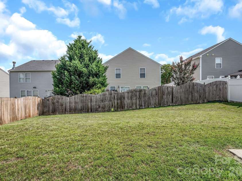 825 Chastain Avenue, Concord, NC 28025.  MLS# CAR4400015, YatesRealty ID 38853. 