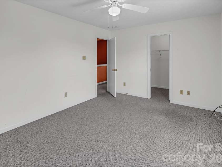 825 Chastain Avenue, Concord, NC 28025.  MLS# CAR4400015, YatesRealty ID 38853. Secondary bedroom 2 with walk-in closet