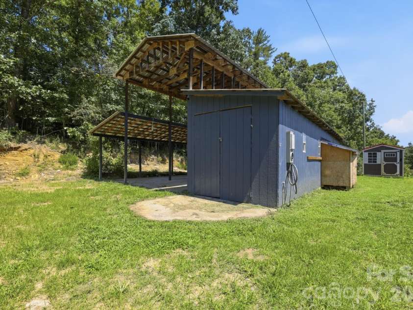3028 Playmore Beach Road, Morganton, NC 28655.  MLS# CAR4419212, YatesRealty ID 38856. 