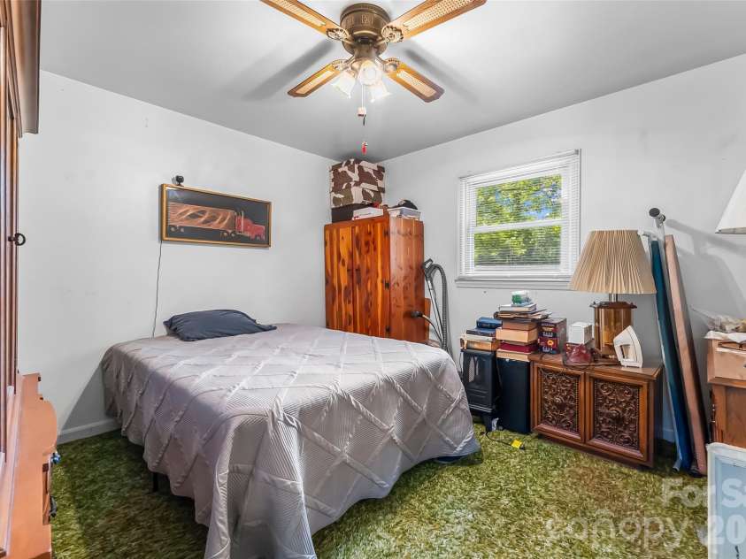315 Windwood Drive, Bessemer City, NC 28016.  MLS# CAR4406599, YatesRealty ID 38857. 