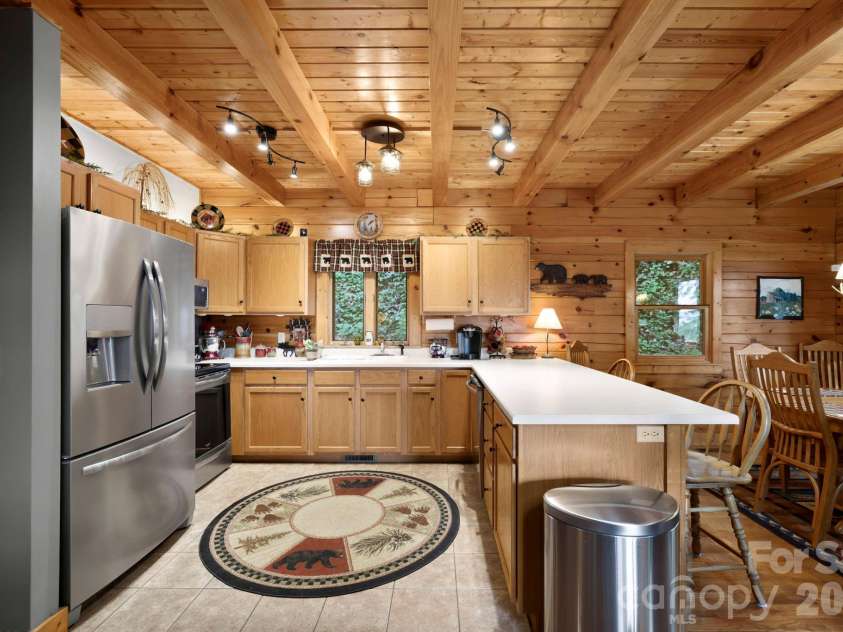 394 Hickory Drive, Waynesville, NC 28786.  MLS# CAR4405975, YatesRealty ID 38858. 