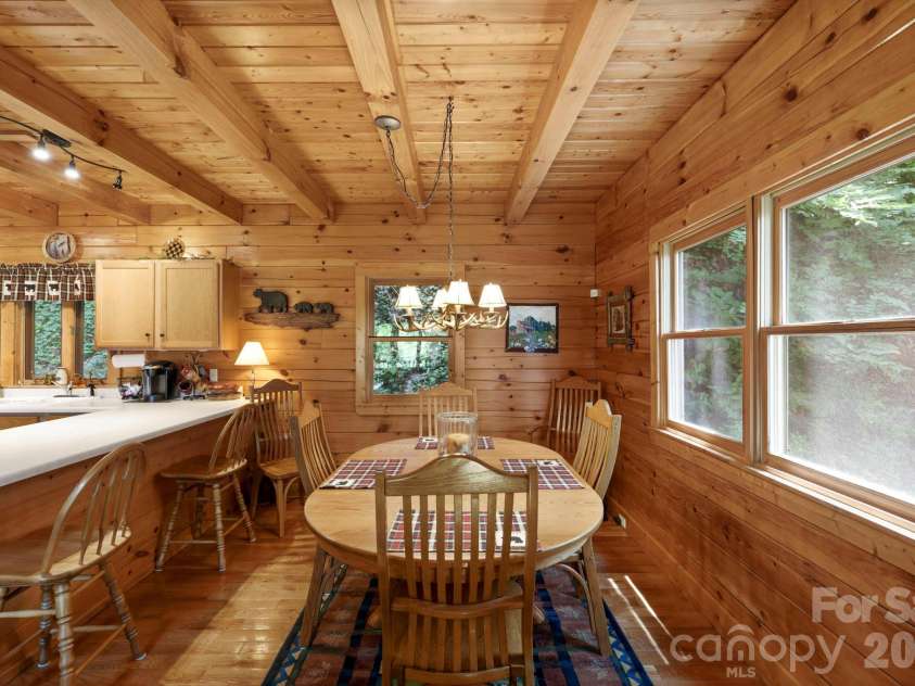 394 Hickory Drive, Waynesville, NC 28786.  MLS# CAR4405975, YatesRealty ID 38858. 