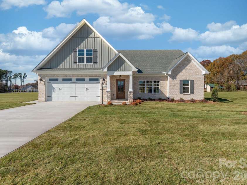 178 Sandpiper Drive, Lexington, NC 27295.  MLS# CAR4343764, YatesRealty ID 3886. To be built similar to