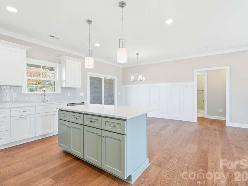 178 Sandpiper Drive, Lexington, NC 27295.  MLS# CAR4343764, YatesRealty ID 3886. To be built similar to