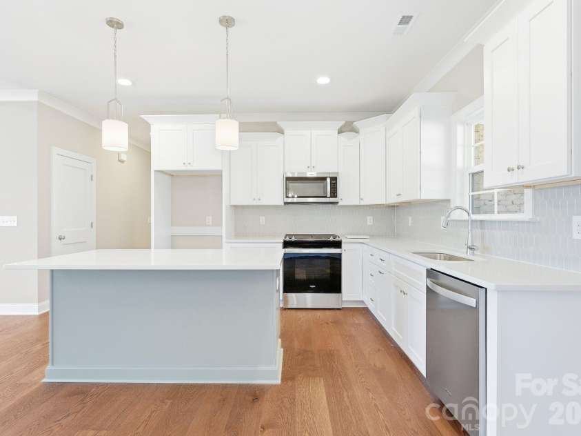 178 Sandpiper Drive, Lexington, NC 27295.  MLS# CAR4343764, YatesRealty ID 3886. To be built similar to