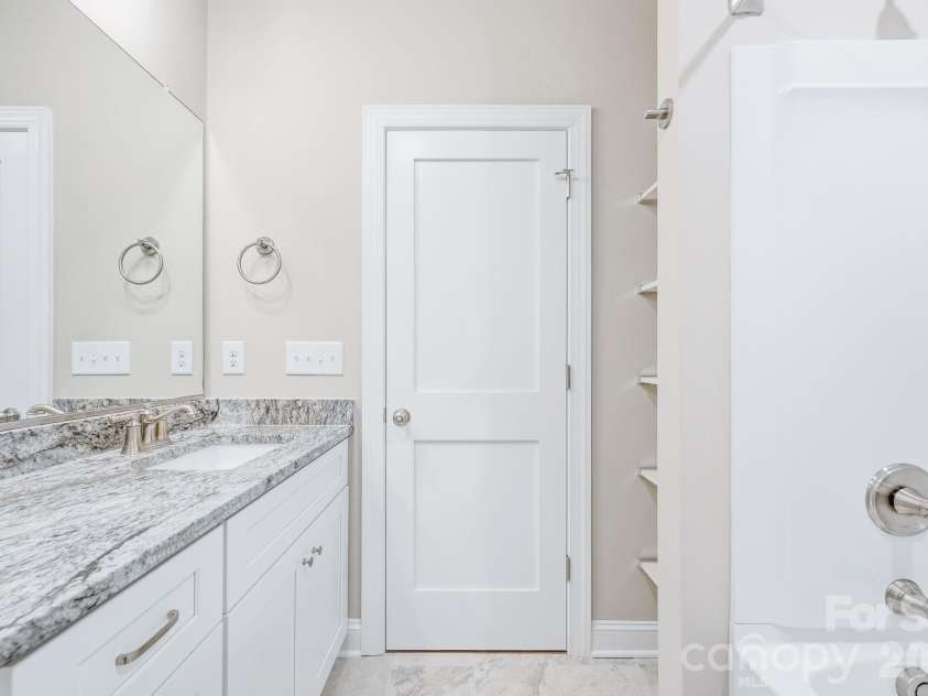 178 Sandpiper Drive, Lexington, NC 27295.  MLS# CAR4343764, YatesRealty ID 3886. To be built similar to