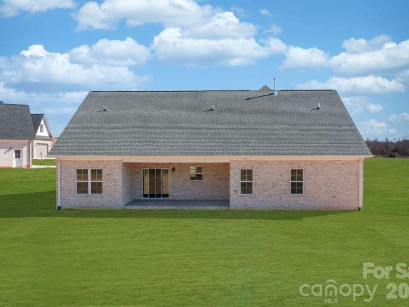 178 Sandpiper Drive, Lexington, NC 27295.  MLS# CAR4343764, YatesRealty ID 3886. To be built similar to