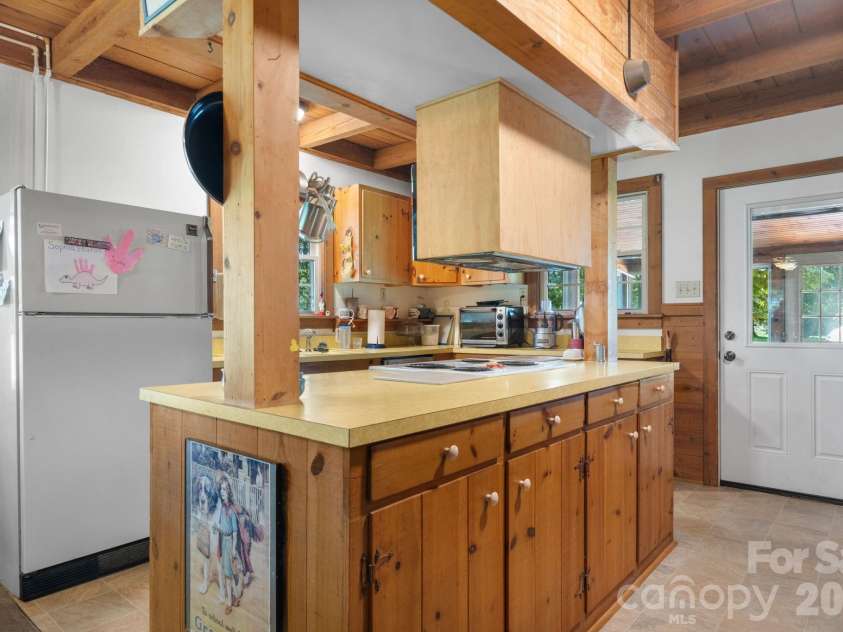 2097 Hermit Trail, Newton, NC 28658.  MLS# CAR4405560, YatesRealty ID 38861. 