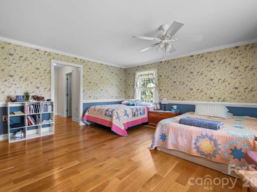 2097 Hermit Trail, Newton, NC 28658.  MLS# CAR4405560, YatesRealty ID 38861. 