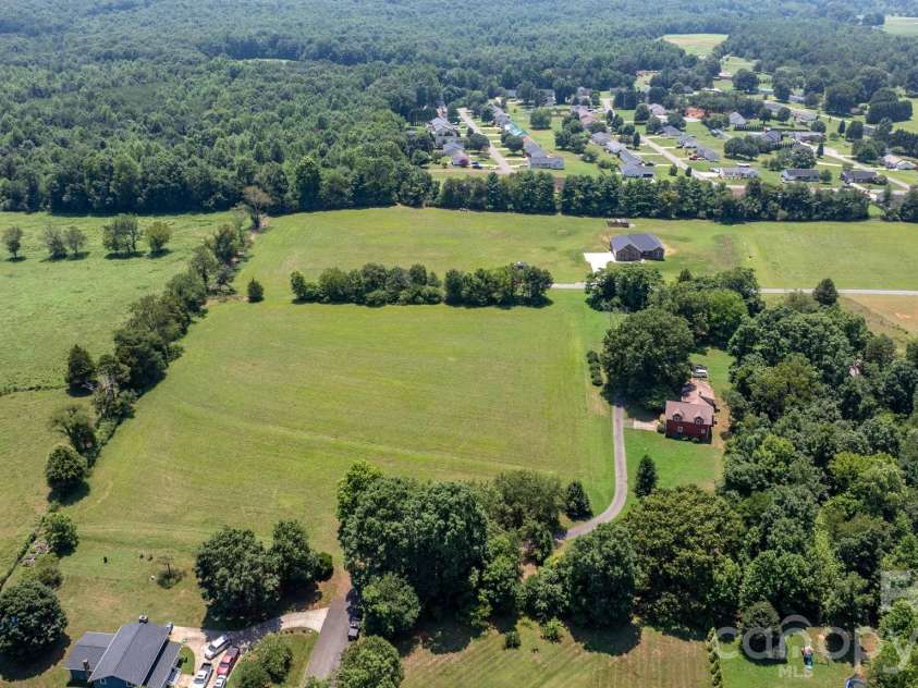 2097 Hermit Trail, Newton, NC 28658.  MLS# CAR4405560, YatesRealty ID 38861. 