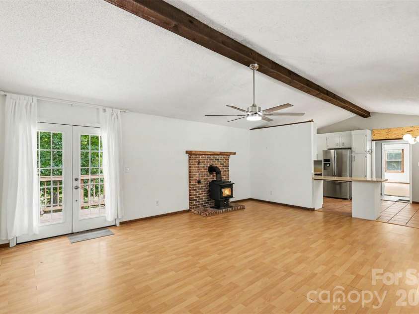3608 Cowboy Lane, Charlotte, NC 28216.  MLS# CAR4406545, YatesRealty ID 38862. 