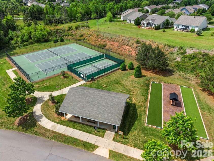 5023 American Bittern Lane, Charlotte, NC 28214.  MLS# CAR4394440, YatesRealty ID 38867. 