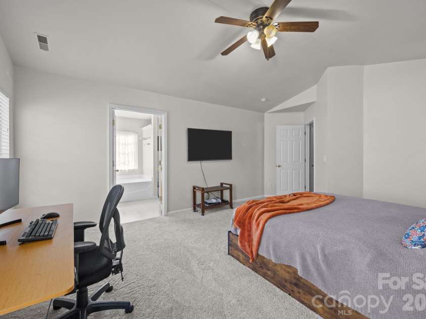 257 Notable Lane, Rock Hill, SC 29732.  MLS# CAR4340187, YatesRealty ID 3887. 