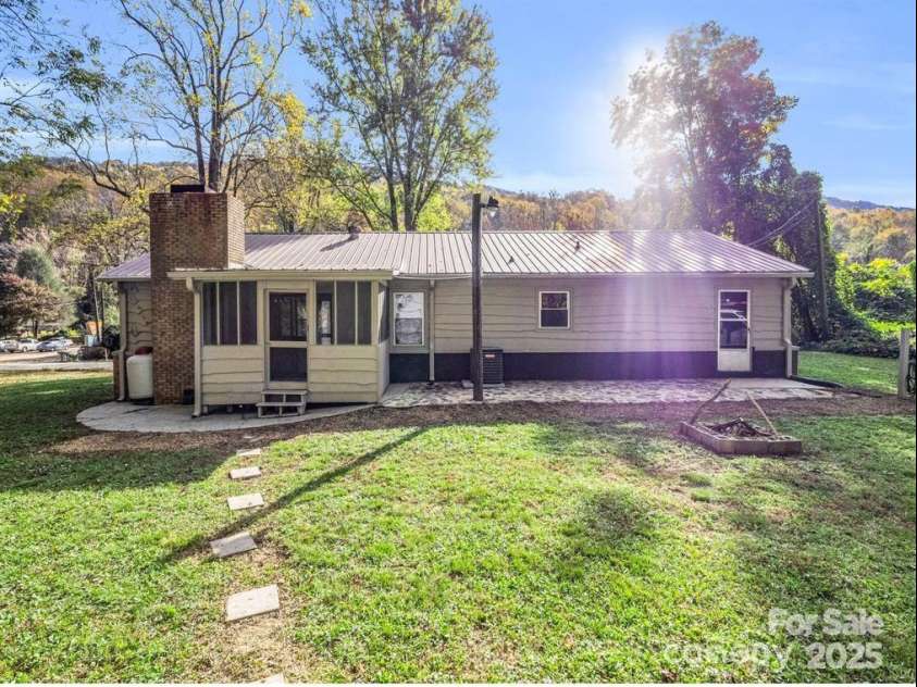 3016 US 176 Highway, Tryon, NC 28782.  MLS# CAR4262723, YatesRealty ID 3887. 