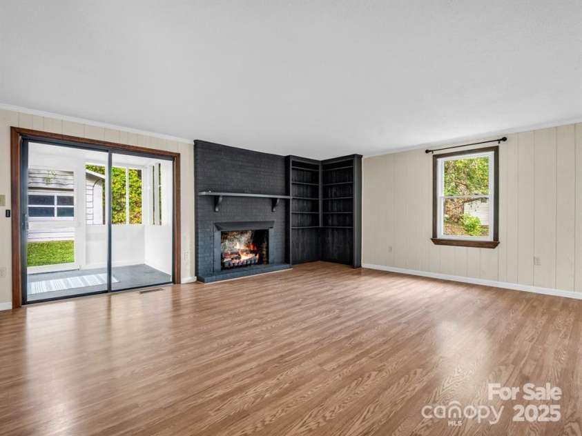 3016 US 176 Highway, Tryon, NC 28782.  MLS# CAR4262723, YatesRealty ID 3887. 