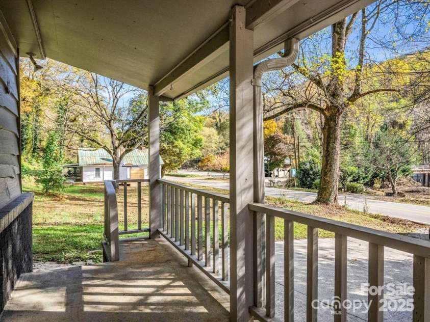 3016 US 176 Highway, Tryon, NC 28782.  MLS# CAR4262723, YatesRealty ID 3887. 