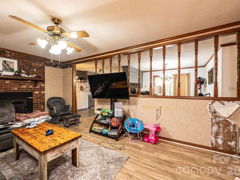 1113 Ponderosa Road, Lincolnton, NC 28092.  MLS# CAR4405562, YatesRealty ID 38871. 