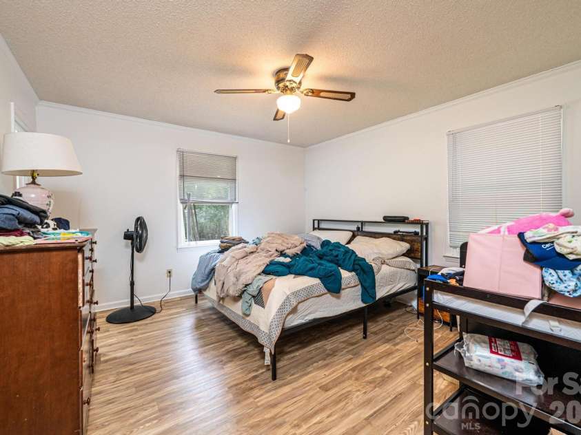 1113 Ponderosa Road, Lincolnton, NC 28092.  MLS# CAR4405562, YatesRealty ID 38871. 