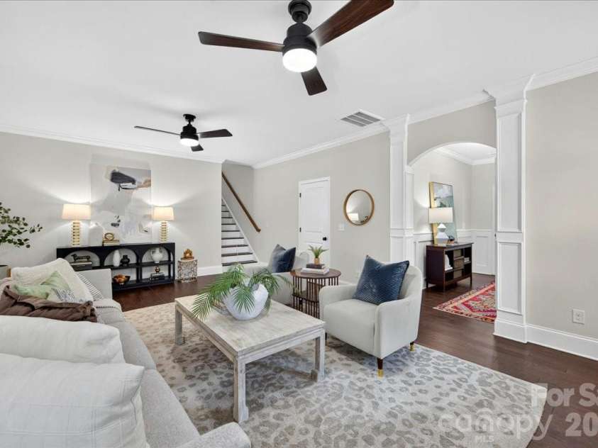 5800 Carmel Road, Charlotte, NC 28226.  MLS# CAR4401755, YatesRealty ID 38877. 