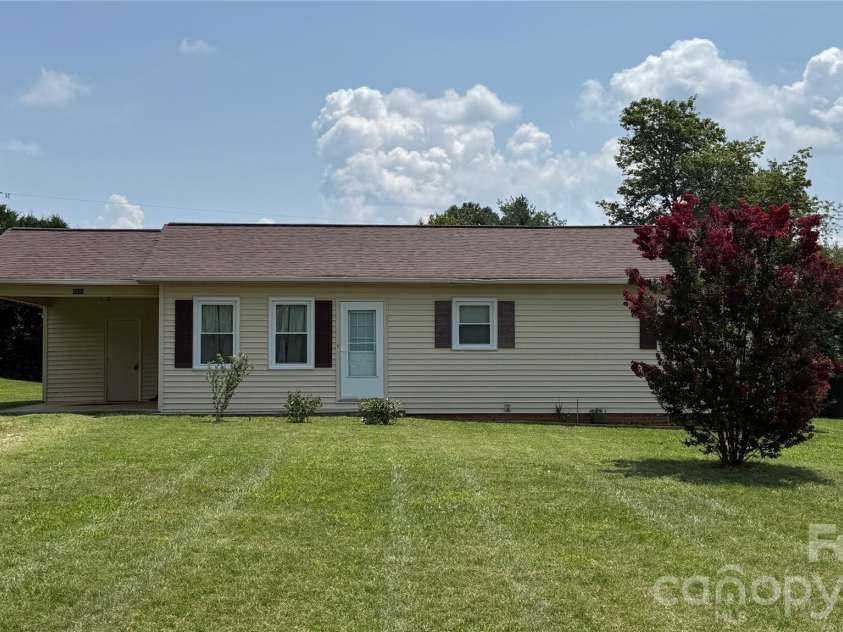 4072 Beach Road, Hudson, NC 28638.  MLS# CAR4400241, YatesRealty ID 38878. 