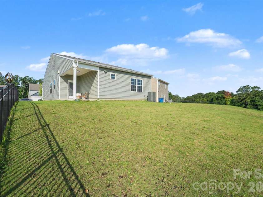 5192 Duck Lane, Catawba, NC 28609.  MLS# CAR4405206, YatesRealty ID 38879. 