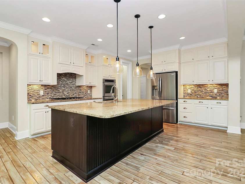 11052 Preservation Park Drive, Charlotte, NC 28214.  MLS# CAR4260654, YatesRealty ID 3888. 