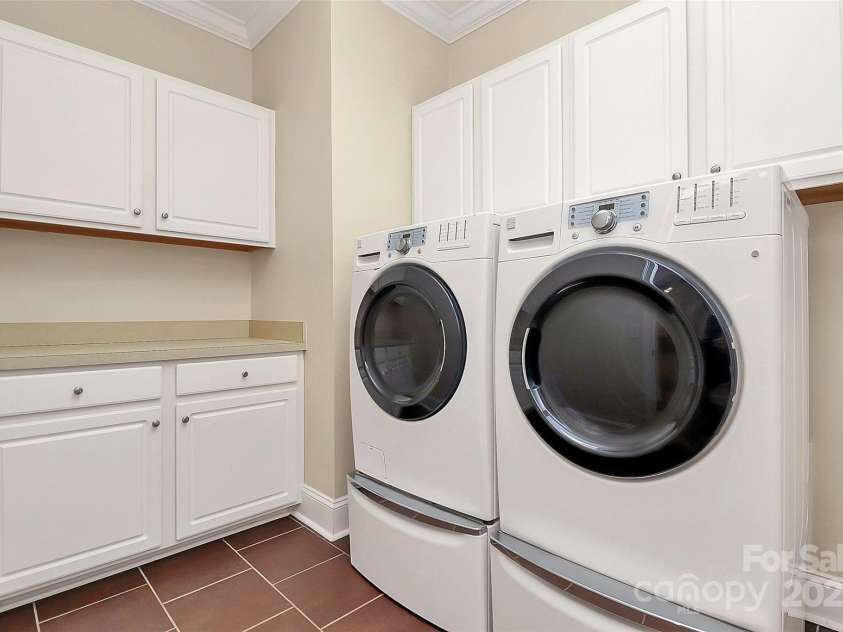 11052 Preservation Park Drive, Charlotte, NC 28214.  MLS# CAR4260654, YatesRealty ID 3888. 