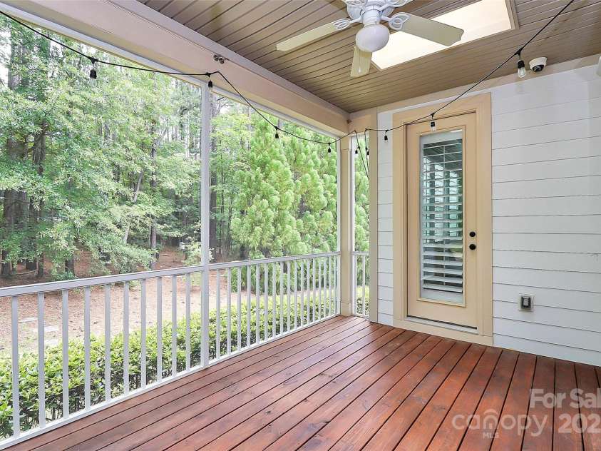 11052 Preservation Park Drive, Charlotte, NC 28214.  MLS# CAR4260654, YatesRealty ID 3888. 