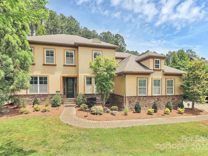 11052 Preservation Park Drive, Charlotte, NC 28214.  MLS# CAR4260654, YatesRealty ID 3888. 