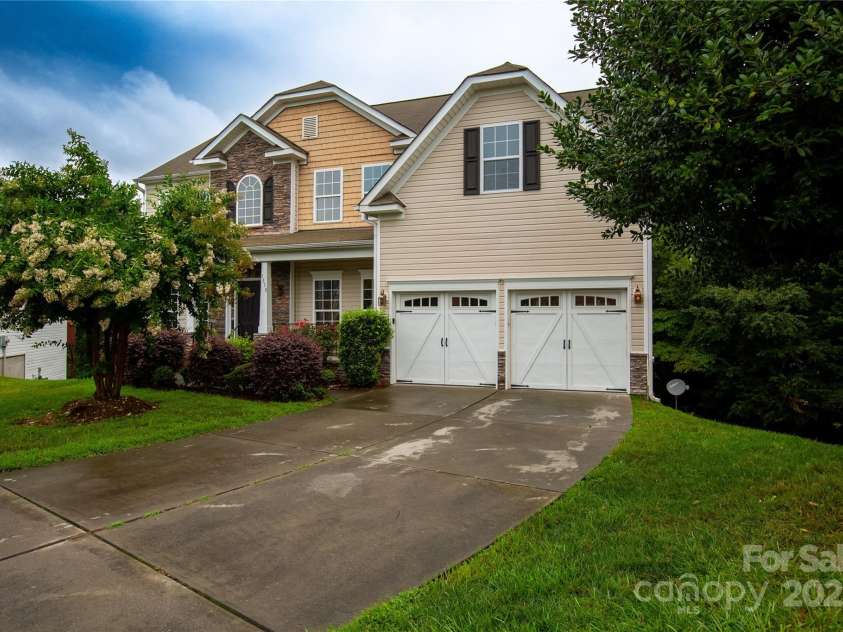 3510 Meadow Glen Court, Clemmons, NC 27012.  MLS# CAR4301032, YatesRealty ID 3888. 