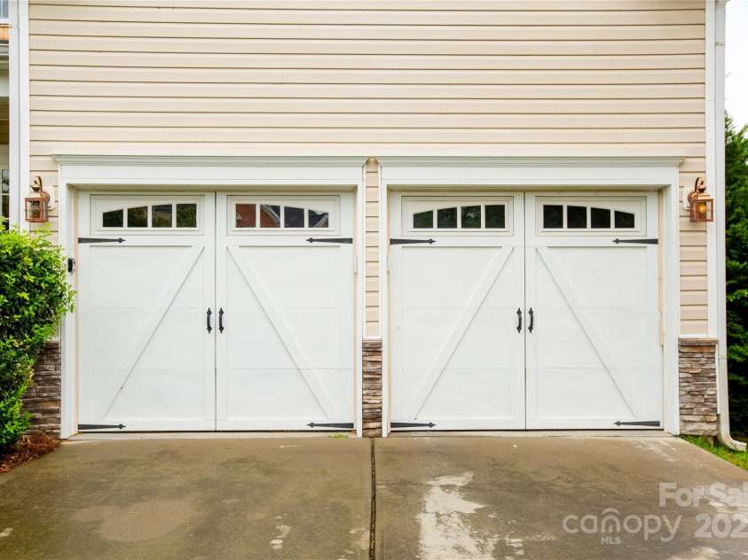 3510 Meadow Glen Court, Clemmons, NC 27012.  MLS# CAR4301032, YatesRealty ID 3888. 