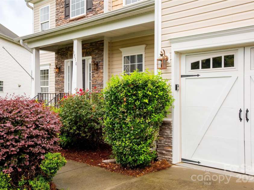 3510 Meadow Glen Court, Clemmons, NC 27012.  MLS# CAR4301032, YatesRealty ID 3888. 
