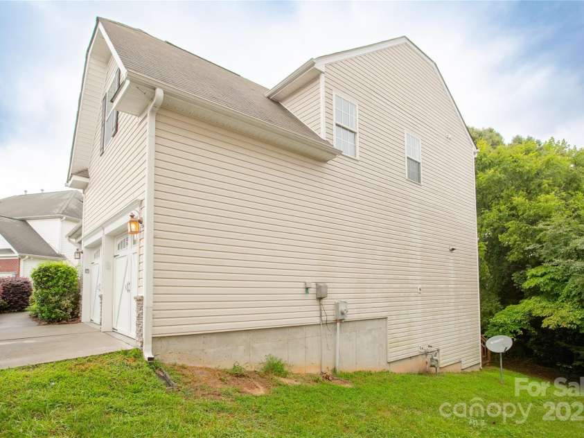 3510 Meadow Glen Court, Clemmons, NC 27012.  MLS# CAR4301032, YatesRealty ID 3888. 
