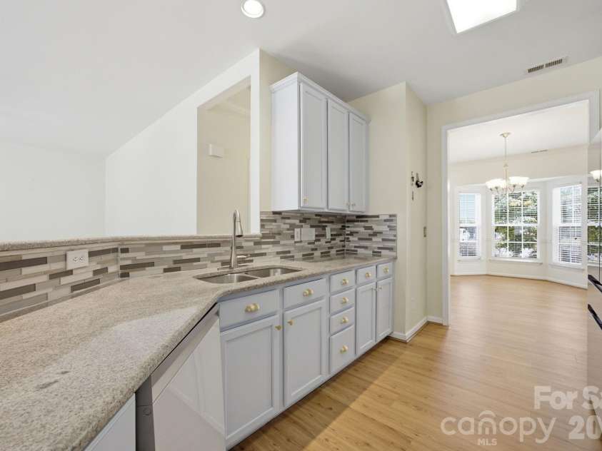 255 Horizon Circle, Rock Hill, SC 29732.  MLS# CAR4401008, YatesRealty ID 38880. 