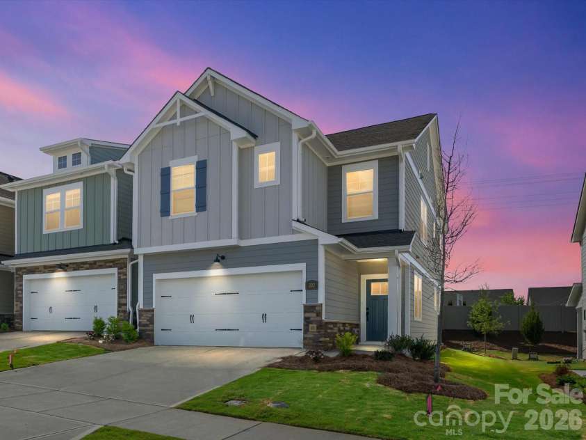 202 Quartz Hill Way, Waxhaw, NC 28173.  MLS# CAR4327858, YatesRealty ID 38881. 
