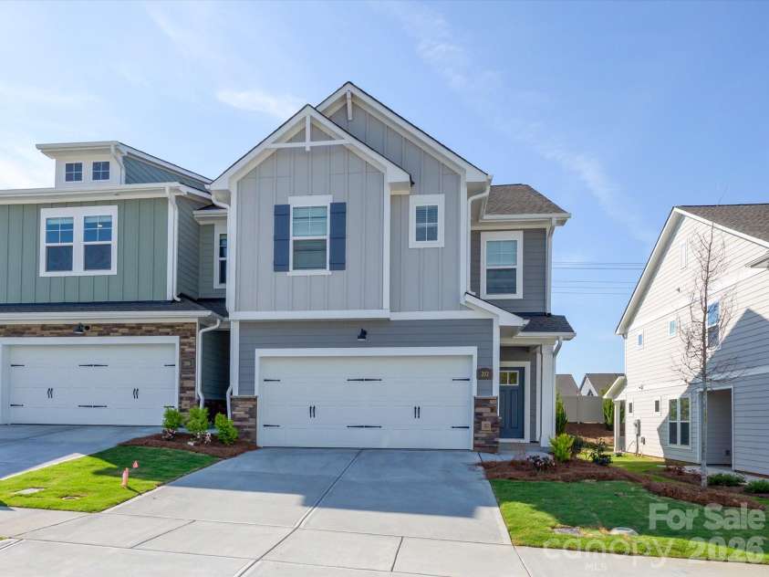 202 Quartz Hill Way, Waxhaw, NC 28173.  MLS# CAR4327858, YatesRealty ID 38881. 