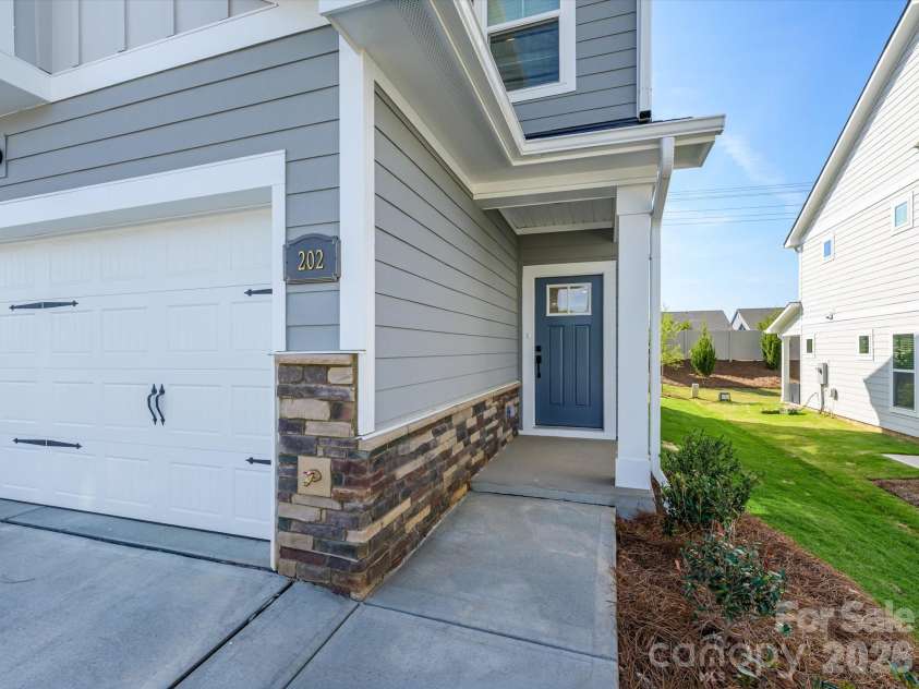 202 Quartz Hill Way, Waxhaw, NC 28173.  MLS# CAR4327858, YatesRealty ID 38881. Covered porch