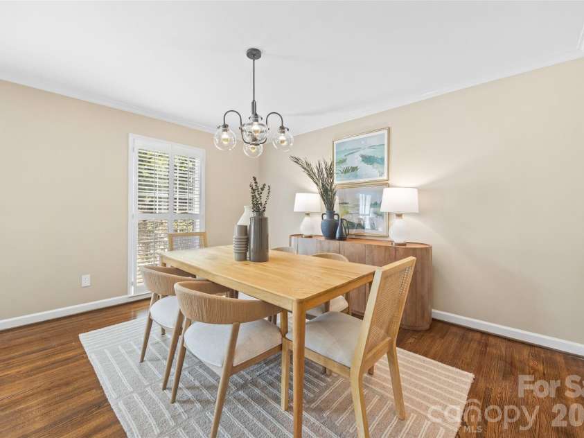 3826 Severn Avenue, Charlotte, NC 28210.  MLS# CAR4399028, YatesRealty ID 38884. 