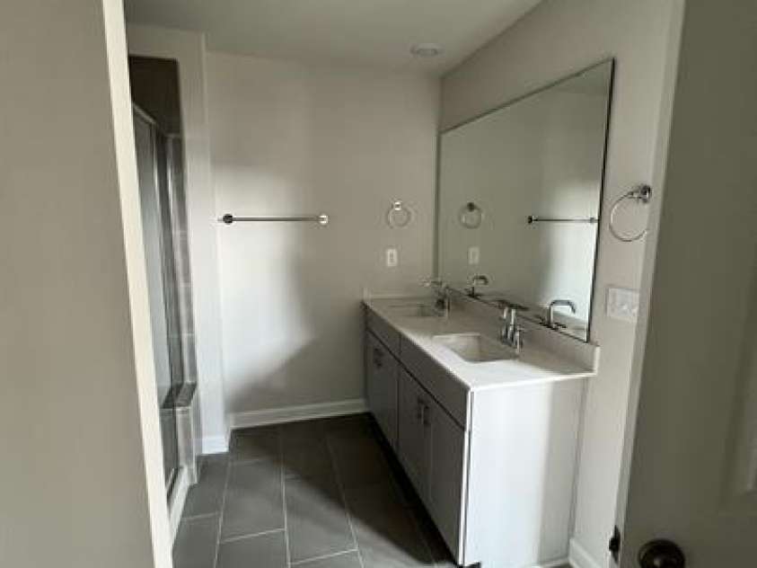 3754 Memorial Parkway, Charlotte, NC 28217.  MLS# CAR4361248, YatesRealty ID 38885. 