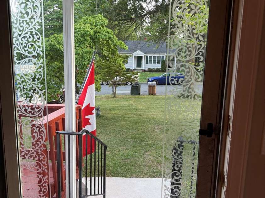 4220 Harvard Avenue, Greensboro, NC 27407.  MLS# CAR4405313, YatesRealty ID 38886. Entry