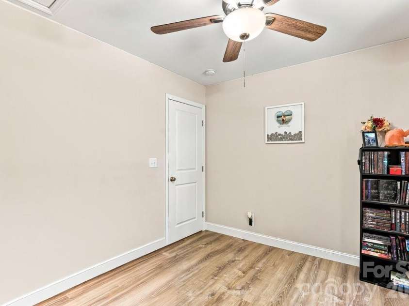 98 Dryid Hill Road, Swannanoa, NC 28778.  MLS# CAR4400230, YatesRealty ID 38887. 