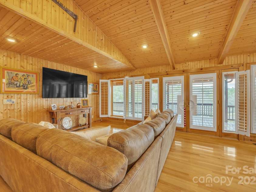 199 Joriann Drive, Crumpler, NC 28617.  MLS# CAR4241029, YatesRealty ID 3889. 
