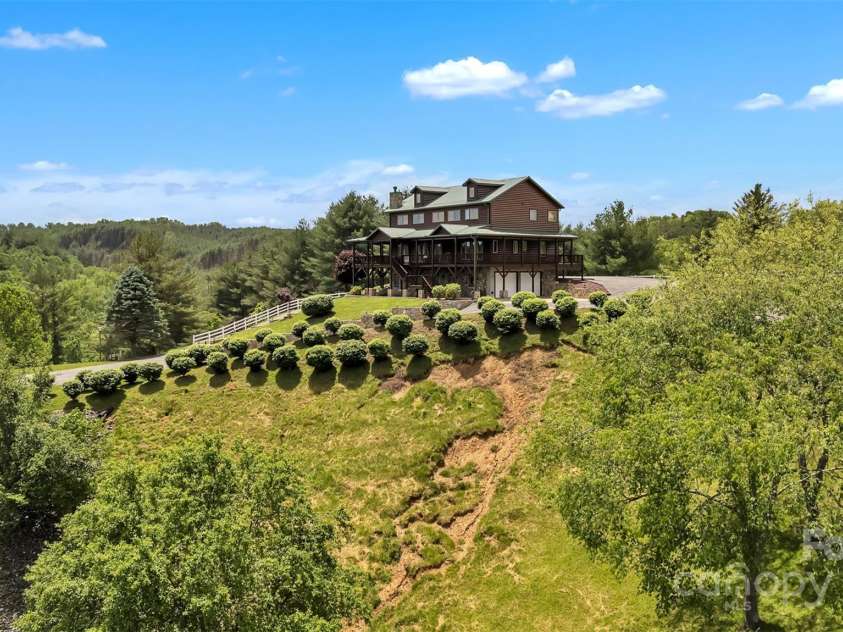 199 Joriann Drive, Crumpler, NC 28617.  MLS# CAR4241029, YatesRealty ID 3889. 