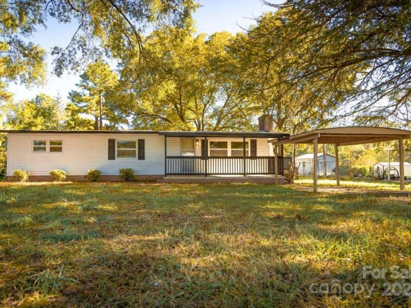 45625 Broadway Road, Albemarle, NC 28001.  MLS# CAR4332917, YatesRealty ID 3889. 