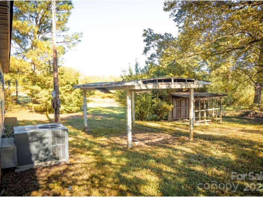 45625 Broadway Road, Albemarle, NC 28001.  MLS# CAR4332917, YatesRealty ID 3889. 