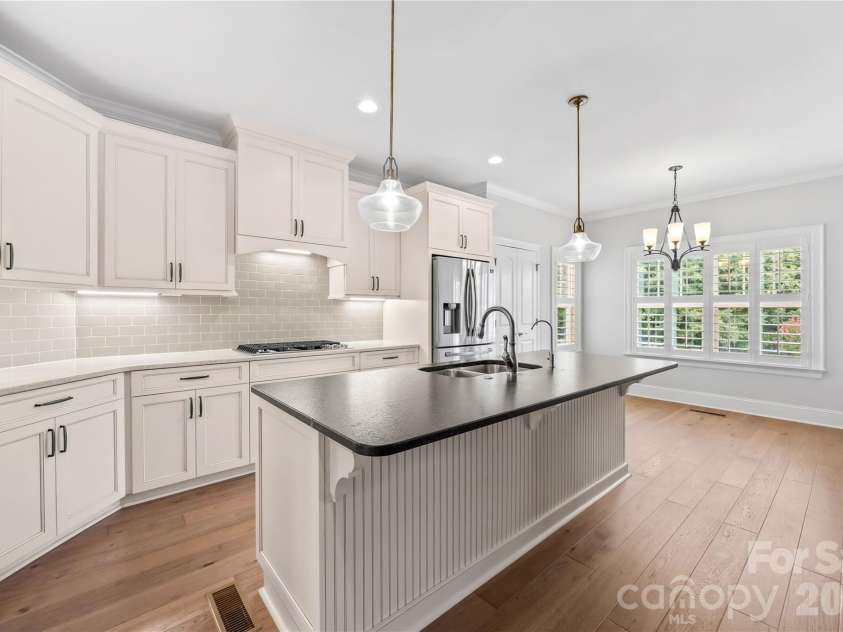 179 Hidden Meadows Drive, Mooresville, NC 28117.  MLS# CAR4406163, YatesRealty ID 38892. 