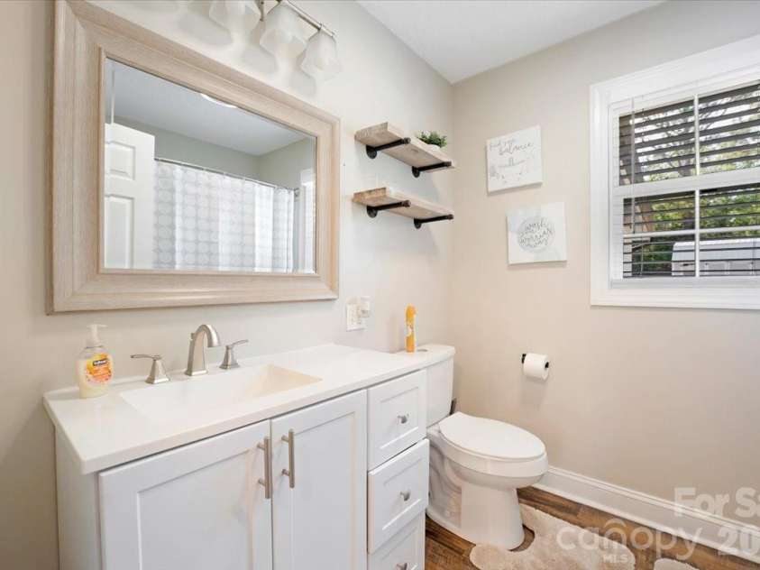 5088 Hwy 265 Highway, Ruby, SC 29741.  MLS# CAR4405665, YatesRealty ID 38893. Renovated full bathroom
